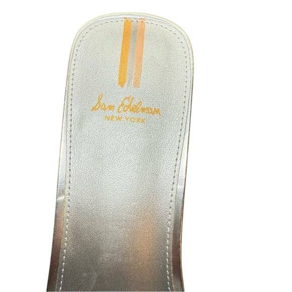 SAM EDELMAN Oaklie Sandal. Silver Size 9.5. Open toe. Kitten heel. Block heel1/8 - Picture 3 of 6
